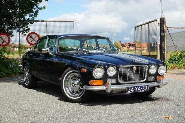 Zwart Gebruikt 1973 Jaguar XJ Sedan | € 12.250 - Afbeelding 1/4