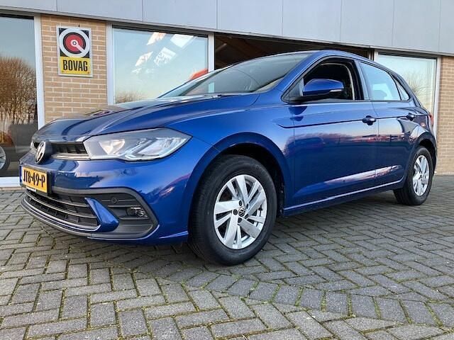 Occasion VW Polo Life 95 PK (69 kW) 2023 Blauw Hatchback
