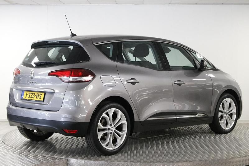 Occasion Renault Scénic IV Intens 2017 Grijs MPV