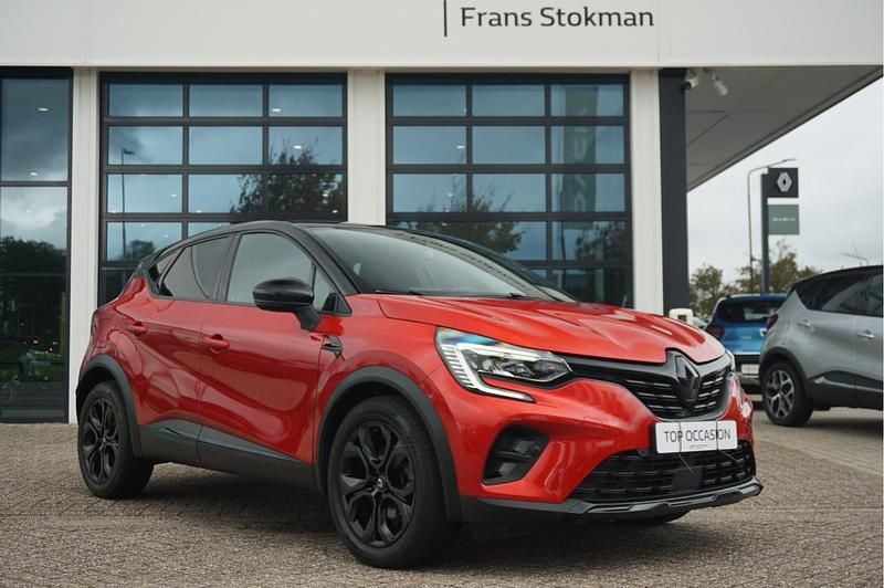 Rood metallic Occasion 2022 Renault Captur Rive Gauche SUV | € 24.900 (Eerlijke prijs) - Afbeelding 1/4