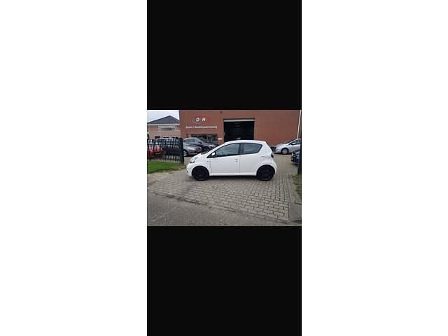 Afbeelding 2/4