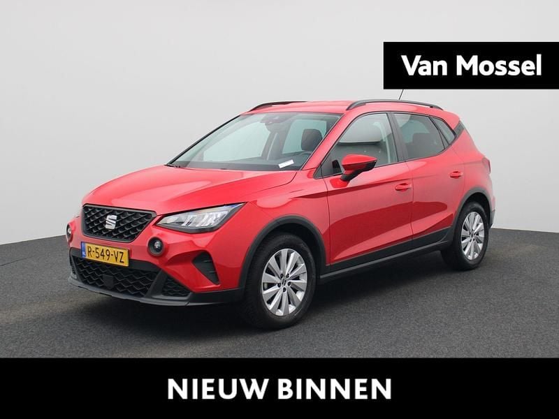 Rood Gebruikt 2022 Seat Arona Business SUV | € 17.900 (Eerlijke prijs) - Afbeelding 1/4