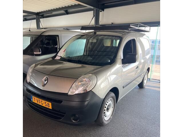 Grijs Gebruikt 2009 Renault Kangoo Komfort MPV | € 4.250 (Duur) - Afbeelding 1/4