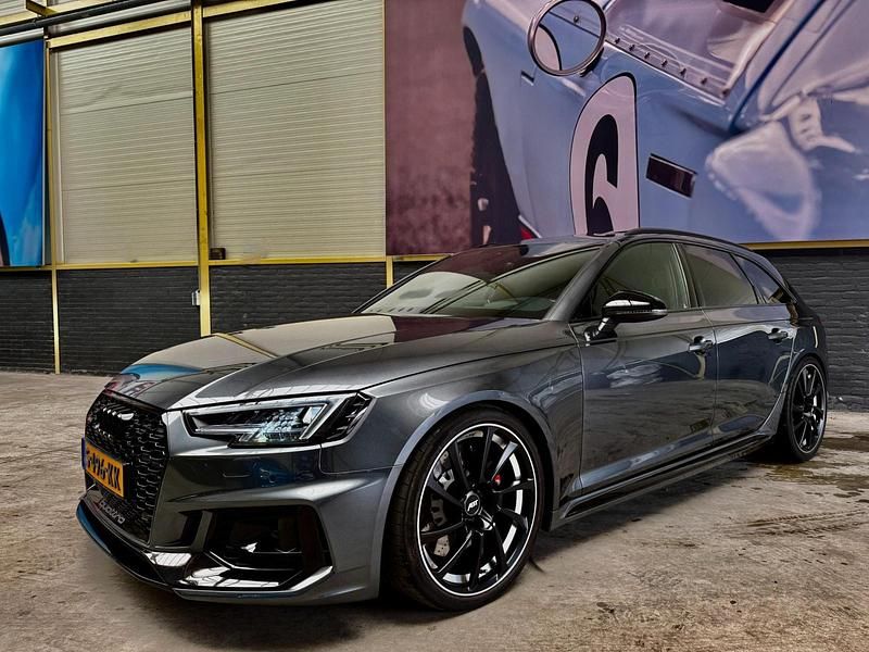 Grijs Gebruikt 2019 Audi RS4 Proline Stationwagen | € 61.900 (Eerlijke prijs) - Afbeelding 1/4