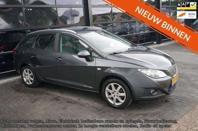 Grijs, metallic lak Gebruikt 2010 Seat Ibiza ST Ecomotive Stationwagen | € 2.240 (Duur) - Afbeelding 1/4