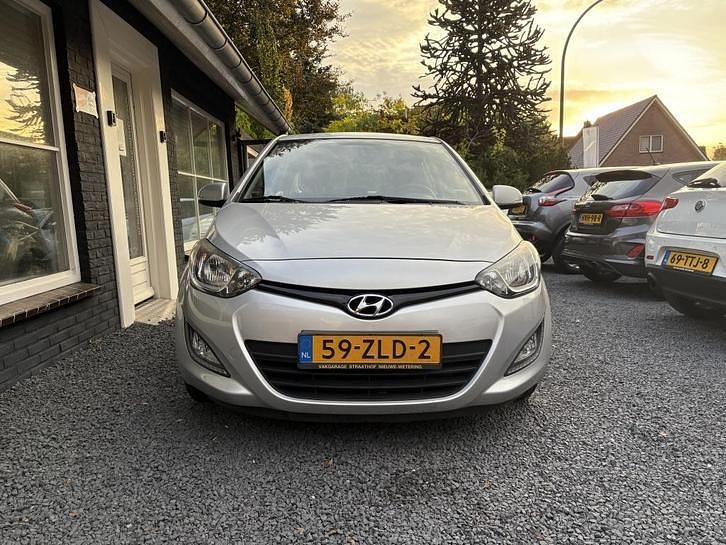 Occasion Hyundai i20 86 PK (63 kW) 2013 Grijs Hatchback