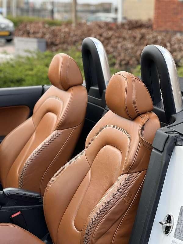 Gebruikt 2011 Audi TT Roadster Cabriolet | € 14.000 (Eerlijke prijs) - Afbeelding 1/4