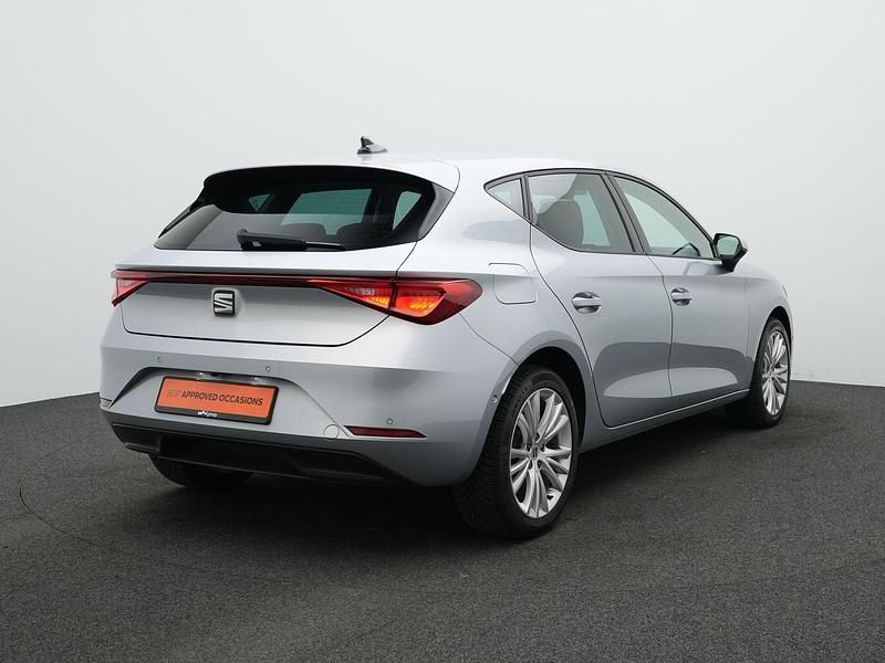 Occasion Seat Leon FR 110 PK (80 kW) 2024 Grijs Hatchback