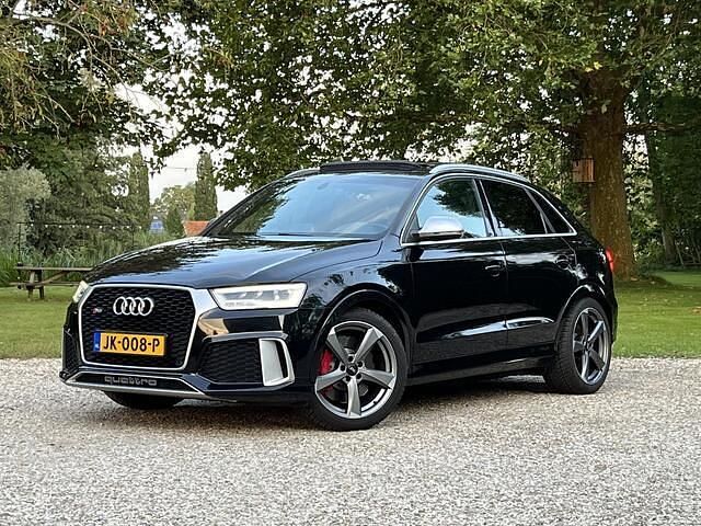 Zwart Gebruikt 2015 Audi RS Q3 S-Line SUV | € 25.950 - Afbeelding 1/4