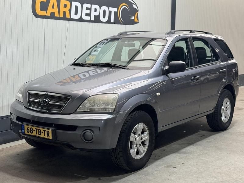 Grijs Gebruikt 2006 Kia Sorento Comfort SUV | € 2.499 (Super prijs) - Afbeelding 1/4