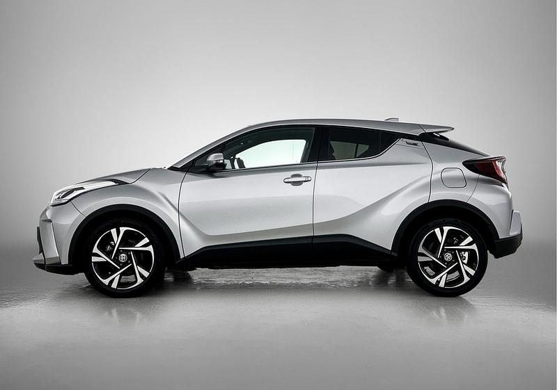 Occasion Toyota C-HR Style 140 PK (102 kW) 2026 Grijs SUV
