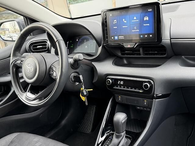 Occasion Toyota Yaris Edition 114 PK (83 kW) 2024 Grijs Hatchback