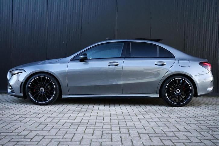 Occasion Mercedes A200 Business 163 PK (119 kW) 2020 Grijs Sedan