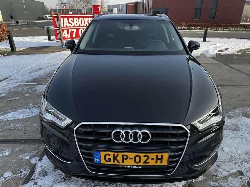 Occasion 2013 Audi A3 Ambiente Sedan | € 13.500 (Goede deal) - Afbeelding 1/4