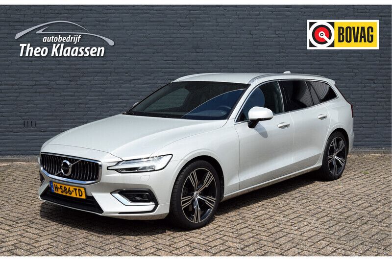 Grijs, metallic lak Gebruikt 2020 Volvo V60 R-Design Stationwagen | € 29.850 (Eerlijke prijs) - Afbeelding 1/4