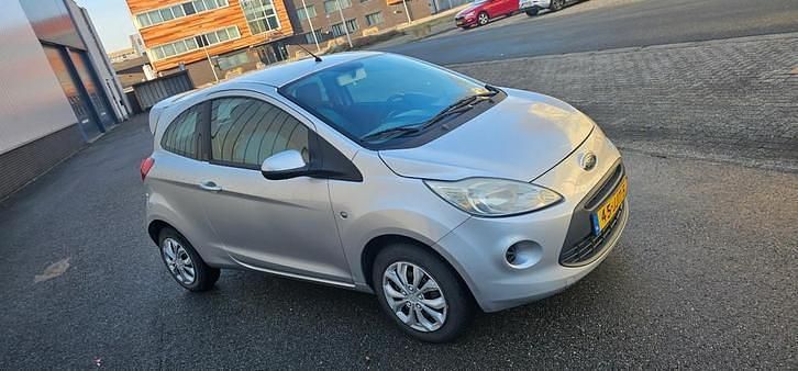 Occasion Ford Ka Trend 69 PK (50 kW) 2009 Grijs Hatchback