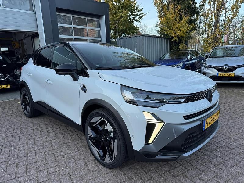 Nieuw Renault Captur Esprit Alpine 143 PK (105 kW) 2025 Wit SUV