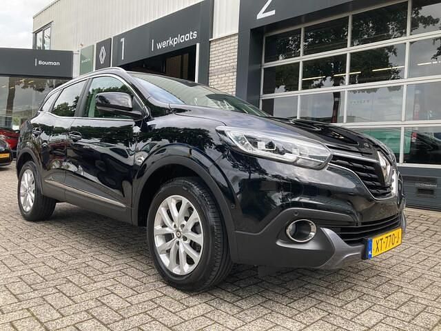 Zwart Gebruikt 2018 Renault Kadjar Intens SUV | € 13.950 (Eerlijke prijs) - Afbeelding 1/4