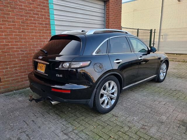 Occasion Infiniti FX45 316 PK (232 kW) 2007 Zwart (metallic) SUV