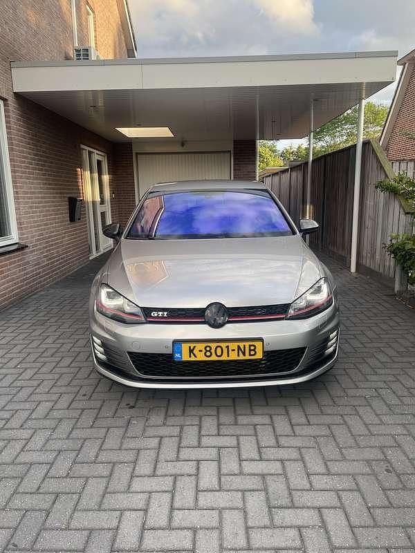 Grijs Gebruikt 2014 VW Golf VII GTI Stationwagen | € 12.500 (Goede deal) - Afbeelding 1/4