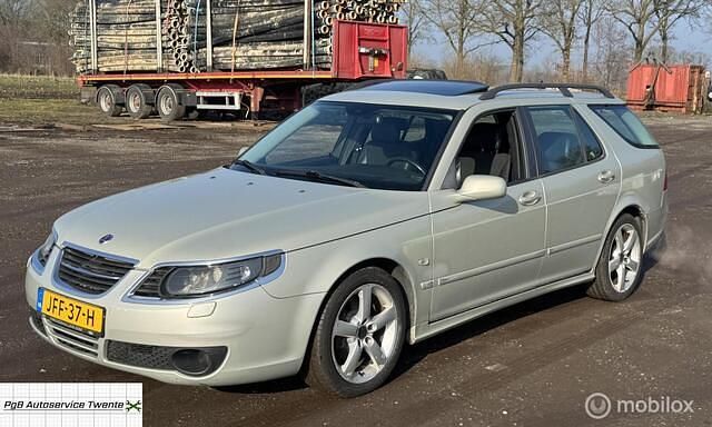 Geel Occasion 2006 Saab 9-5 Vector Stationwagen | € 1.950 (Super prijs) - Afbeelding 1/4