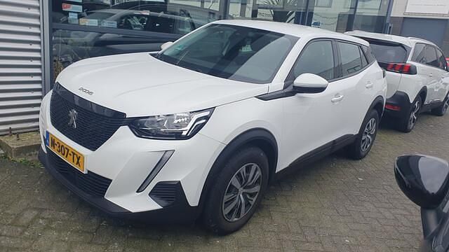 Occasion Peugeot 2008 Active 101 PK (74 kW) 2021 Wit SUV