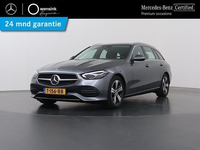 Grijs Gebruikt 2023 Mercedes C180 Luxury Stationwagen | € 34.850 (Super prijs) - Afbeelding 1/4