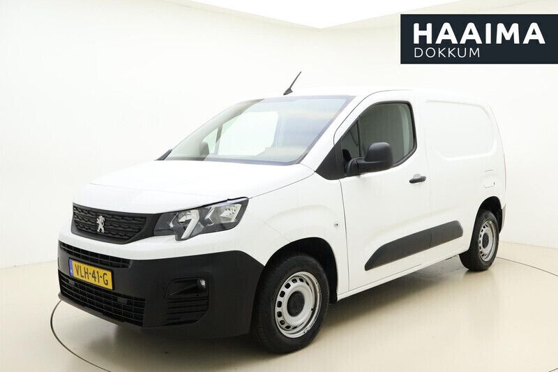 Overig Gebruikt 2020 Peugeot Partner Premium MPV | € 10.950 (Super prijs) - Afbeelding 1/4