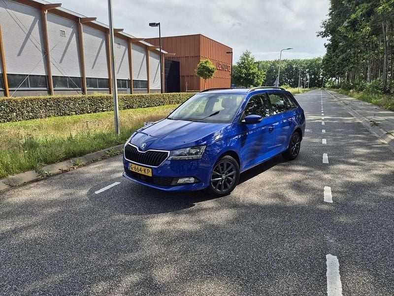 Blauw Gebruikt 2019 Skoda Fabia Business Line Hatchback | € 10.750 (Goede deal) - Afbeelding 1/4