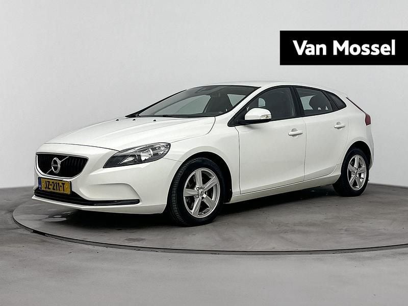 Occasion Volvo V40 123 PK (90 kW) 2016 Wit Hatchback