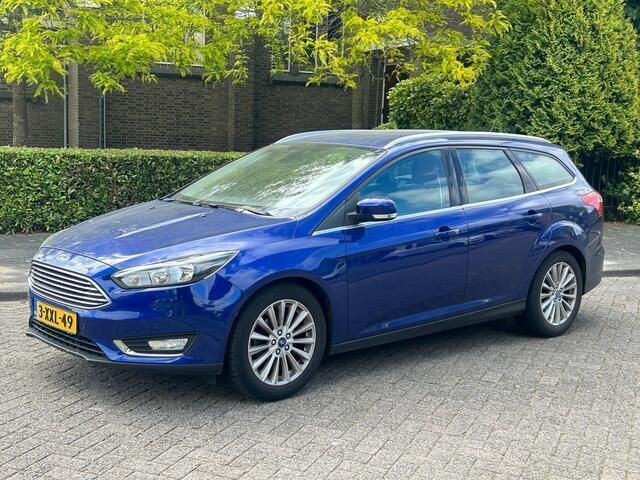 Blauw Gebruikt 2014 Ford Focus Stationwagen | € 6.450 (Iets duurder) - Afbeelding 1/4