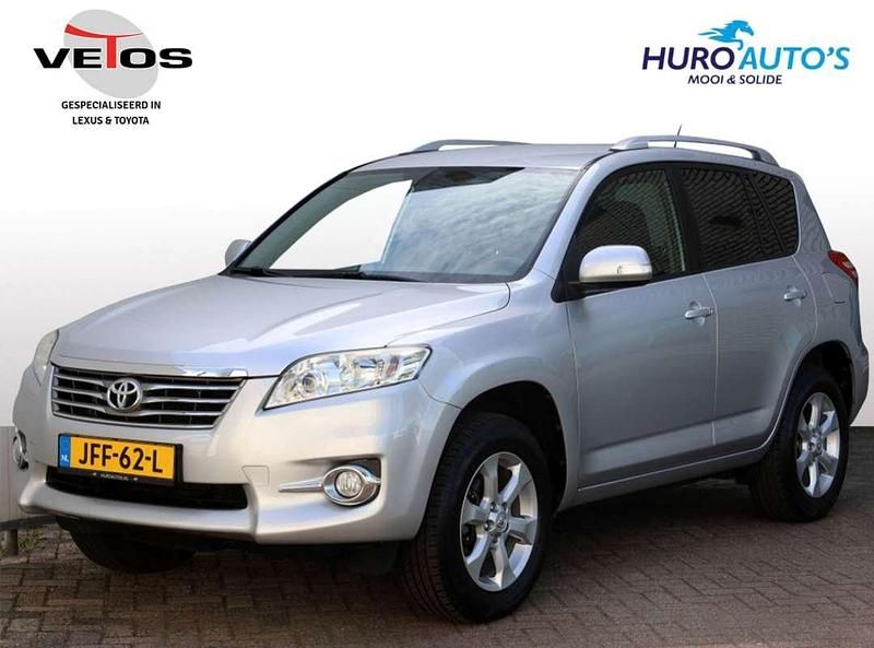 Grijs Gebruikt 2012 Toyota RAV4 SUV | € 16.750 (Eerlijke prijs) - Afbeelding 1/4