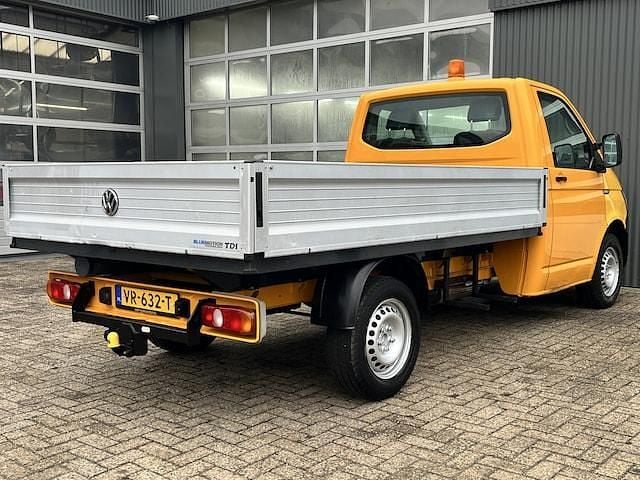 Occasion VW Transporter 2015 Geel Van