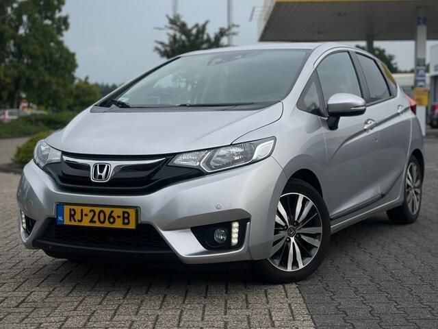 Grijs Gebruikt 2017 Honda Jazz Elegance Hatchback | € 14.750 (Eerlijke prijs) - Afbeelding 1/4