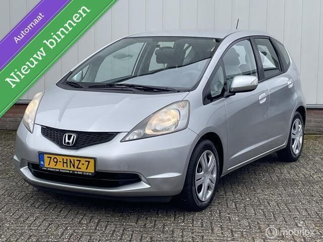 Grijs Gebruikt 2009 Honda Jazz Comfort Hatchback | € 3.495 (Duur) - Afbeelding 1/4