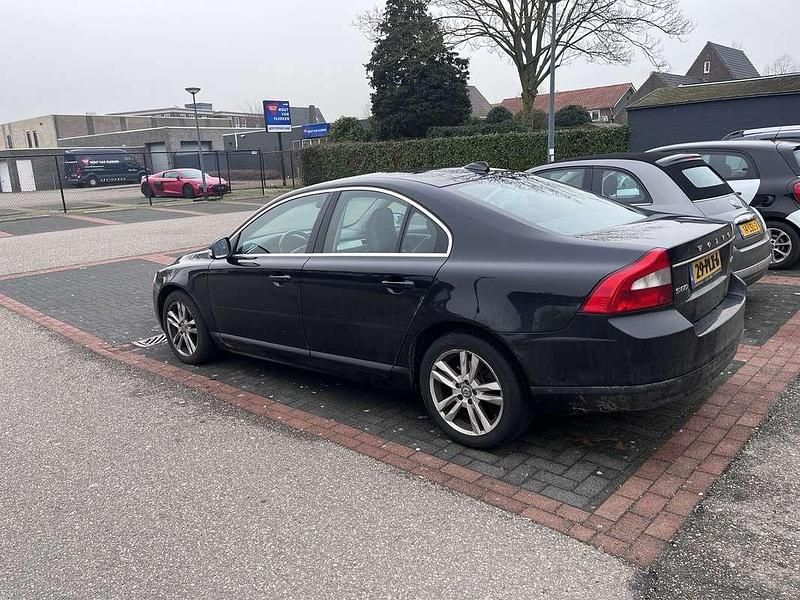 Occasion Volvo S80 Kinetic 163 PK (119 kW) 2011 Zwart Sedan