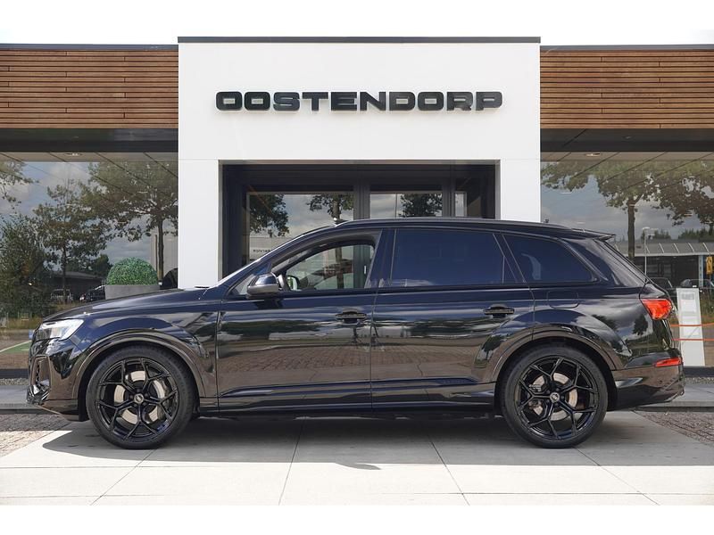 Zwart Gebruikt 2024 Audi Q7 S-Line SUV | € 85.900 (Eerlijke prijs) - Afbeelding 1/4