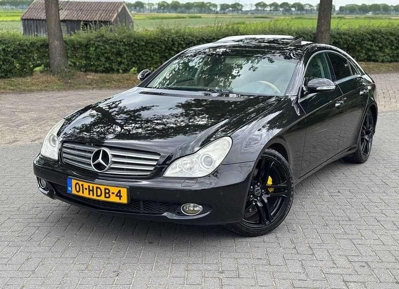 Zwart Gebruikt 2007 Mercedes CLS350 Prestige Sedan | € 8.250 (Goede deal) - Afbeelding 1/4