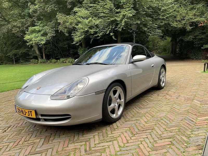 Grijs Gebruikt 2000 Porsche 911 Carrera Cabriolet Cabriolet | € 24.911 (Goede deal) - Afbeelding 1/4