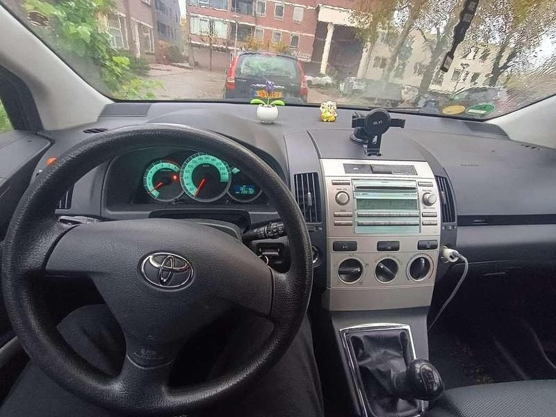 Occasion Toyota Corolla Verso Terra 110 PK (80 kW) 2008 Zwart MPV