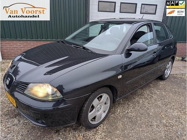 Zwart Occasion 2005 Seat Ibiza Hatchback | € 1.750 (Eerlijke prijs) - Afbeelding 1/4