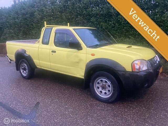 Geel Gebruikt 2005 Nissan Navara Pickup | € 4.999 - Afbeelding 1/4