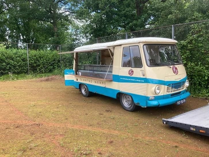 Occasion 1975 Peugeot J7 | € 9.950 - Afbeelding 1/4