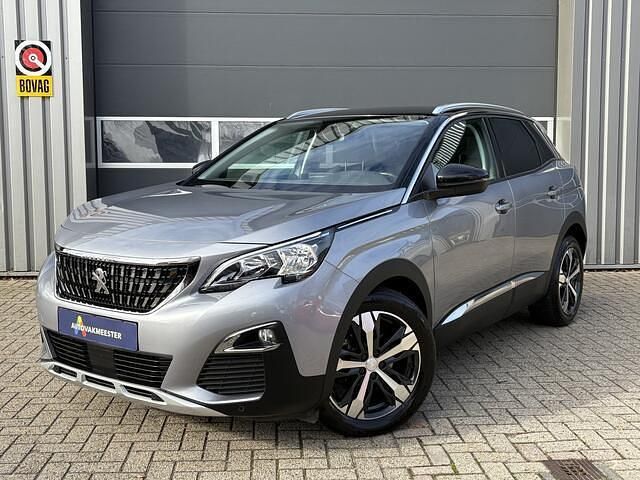 Grijs Gebruikt 2018 Peugeot 3008 Allure SUV | € 17.250 (Eerlijke prijs) - Afbeelding 1/4