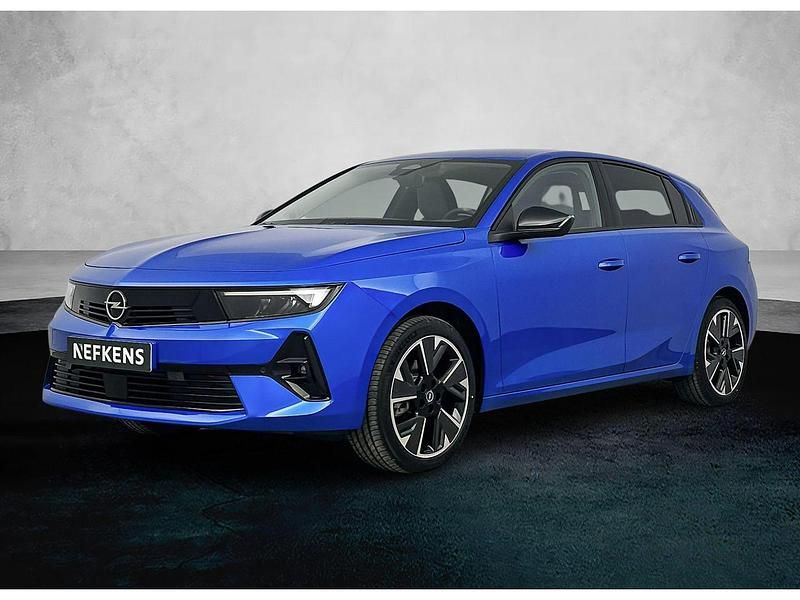 Blauw Nieuw 2025 Opel Astra Edition Hatchback | € 32.395 (Super prijs) - Afbeelding 1/1