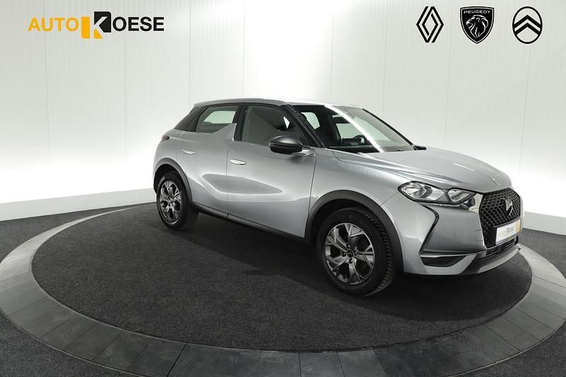 Grijs Gebruikt 2022 DS Automobiles DS3 Crossback SUV | € 17.700 (Eerlijke prijs) - Afbeelding 1/4