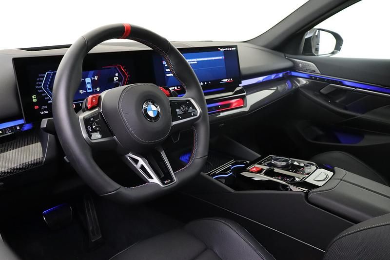 Occasion BMW M5 Comfort Edition 585 PK (430 kW) 2025 Zwart Sedan