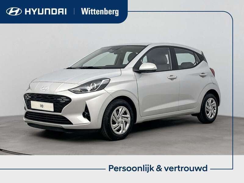 Grijs Nieuw 2025 Hyundai i10 Premium Hatchback | € 21.790 (Eerlijke prijs) - Afbeelding 1/3
