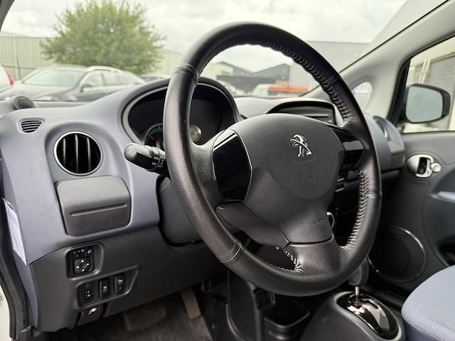Occasion Peugeot iON Active 49 kW (67 PK) 2019 Wit Hatchback