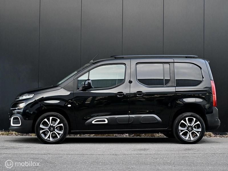 Occasion Citroën Berlingo Shine 131 PK (96 kW) 2026 Zwart MPV